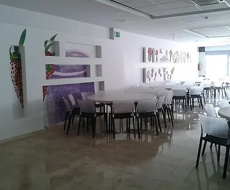 Marina Rey Ii 3*